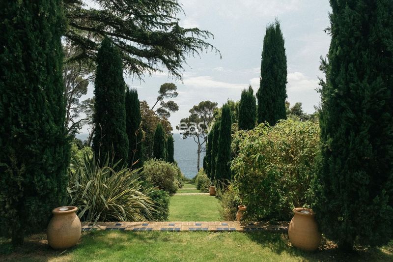 Rental of Filming Locations and Cinema Sets from the Beautiful Belle Époque Era in Nice, Toulon, Hyères, and the Provence-Alpes-Côte d'Azur Region in France